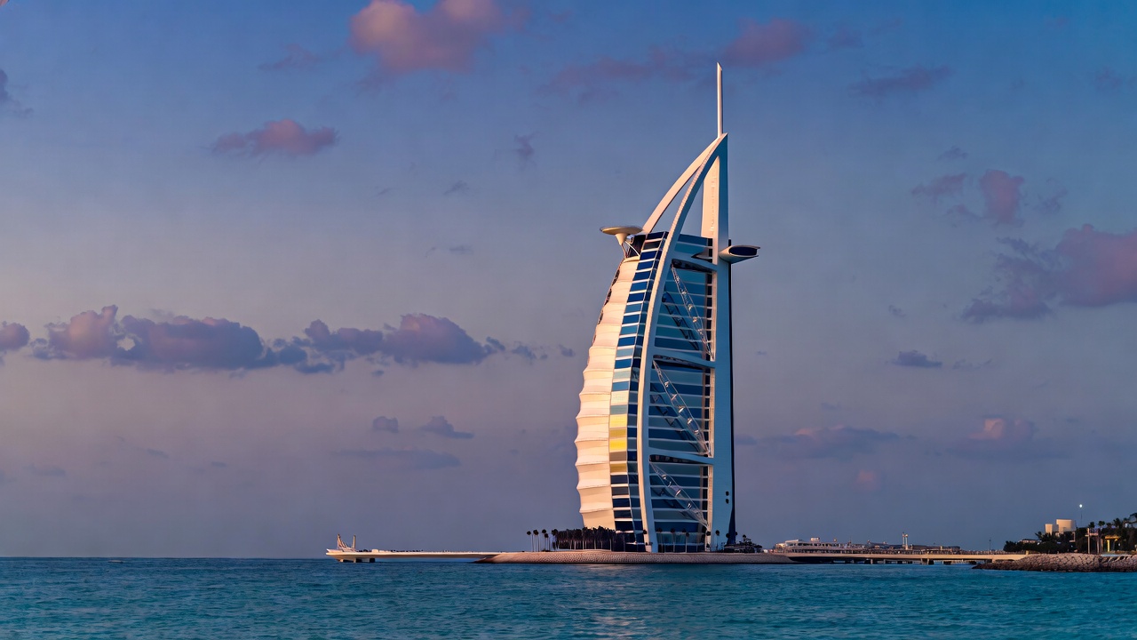 горящий тур Дубай ОАЭ Holiday Inn Dubai Al Maktoum Airport